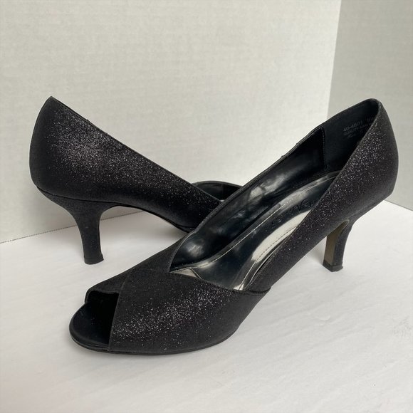 Easy Street - Alive @5 - Ravish Pump - Silver Glitter - Size 9 W - Picture 5 of 6